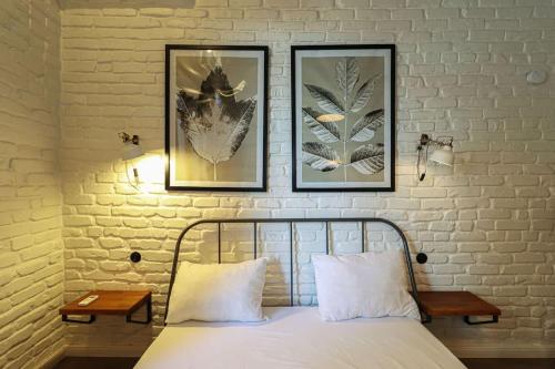 Chic Abanotubani Apt By Wehost