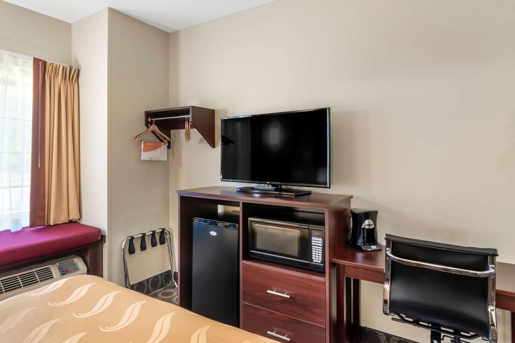 Quality Inn Overland Park Kansas City - photo 16
