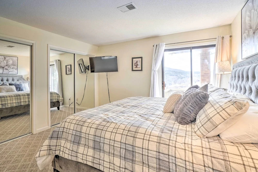 Resort Condo in Branson w Mountain & Lake Views - photo 3