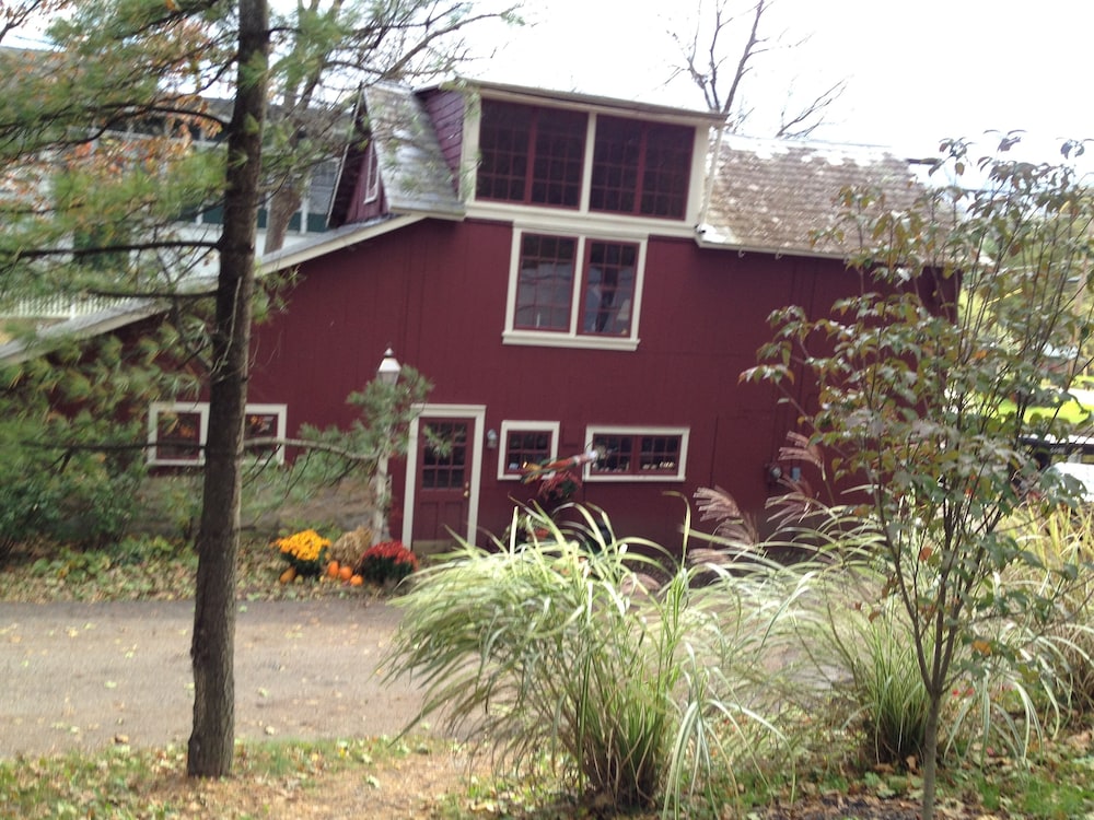 Inn at Millrace Pond - photo 52