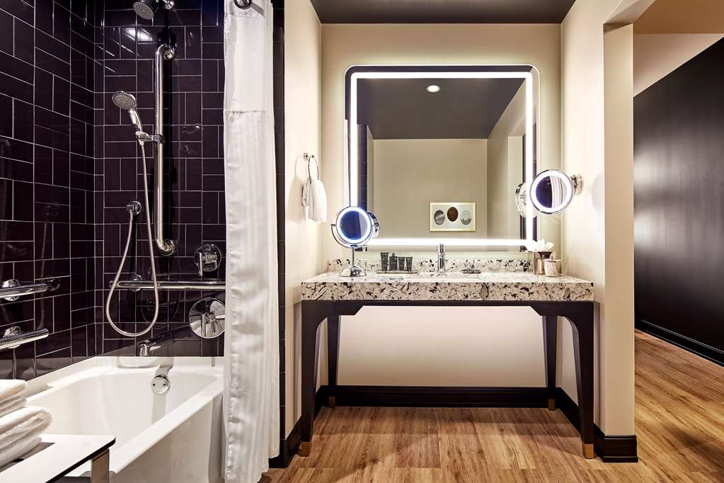 Hyatt Centric Downtown Sacramento - photo 13