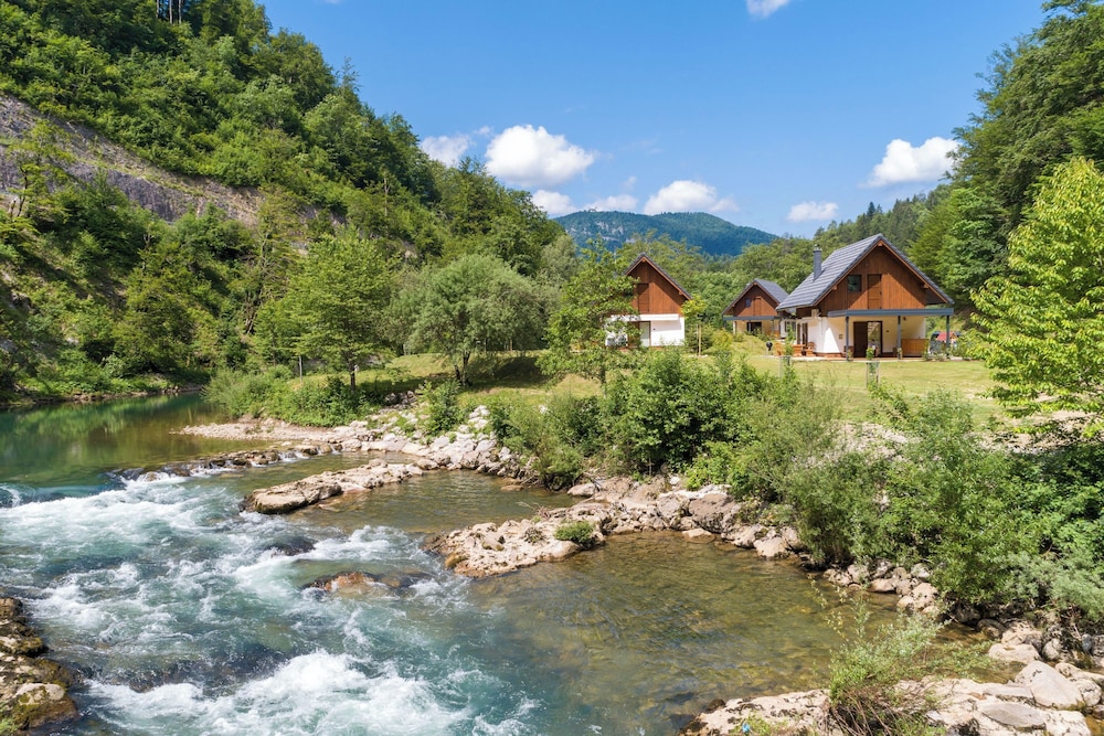 Riverside Resort Stari Malni Kolpa in Osilnica, Slovenia