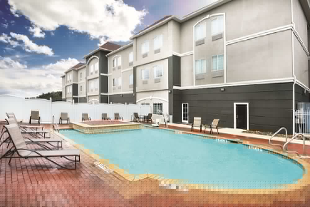 Spark by Hilton San Antonio Dominion - photo 6