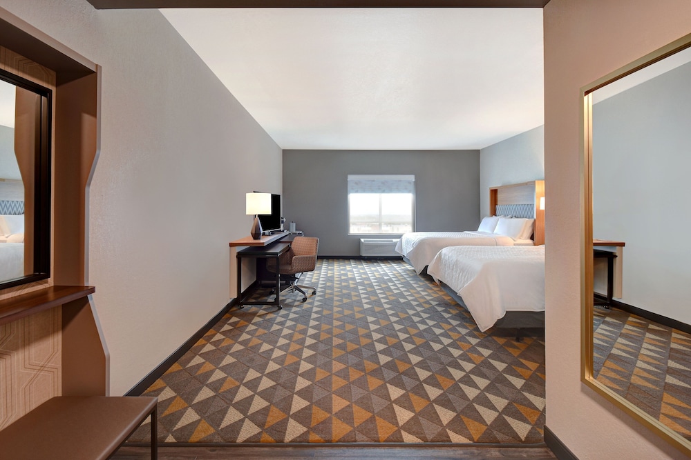 Holiday Inn Erie an IHG Hotel - photo 5