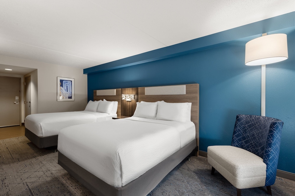 Holiday Inn Express Hotel & Suites Danbury I 84 by IHG - photo 25