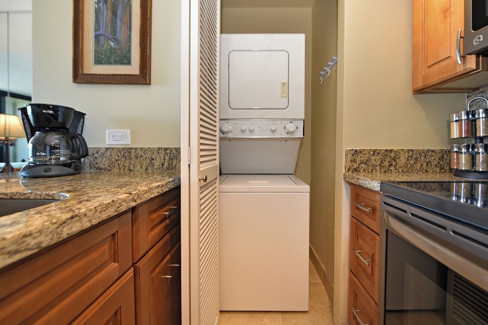 Mahana Resort #813 Studio condo by RedAwning - photo 6