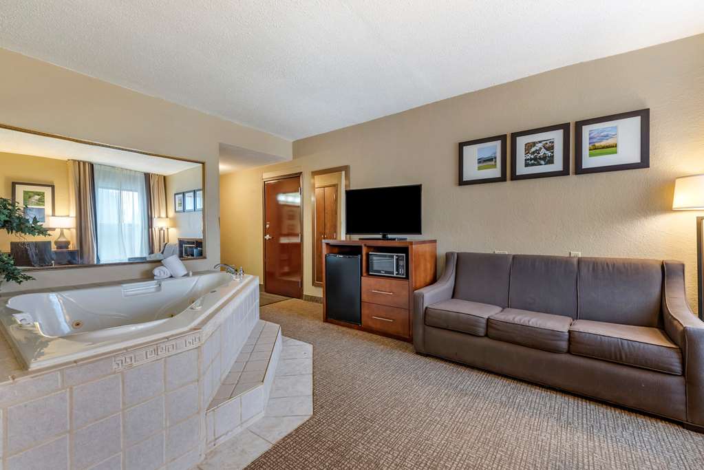 Comfort Inn Madison near Clifty Falls - photo 26