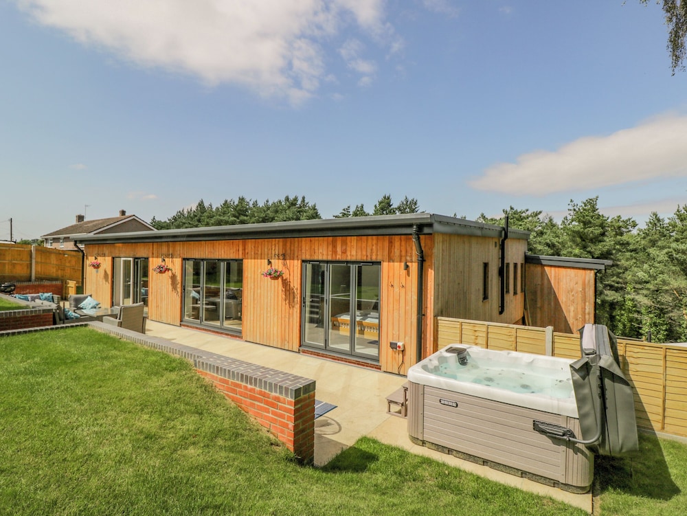 The Barn - carbon neutral hotel in Poole
