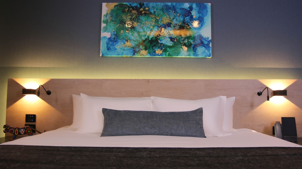 Quartz Hotel & SPA