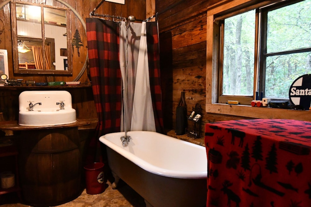 Country Woods Inn - photo 38