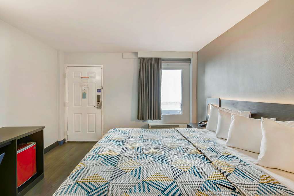 Motel 6 Atlanta GA Midtown - photo 22