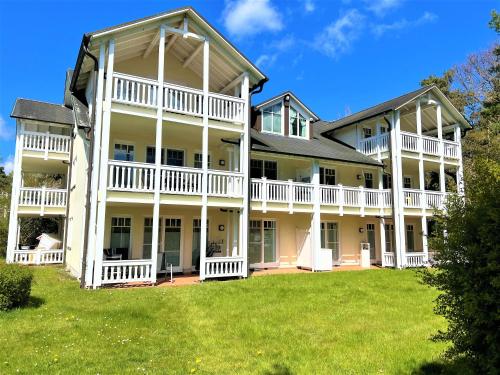 Ty Koad - carbon neutral hotel in Unknown City