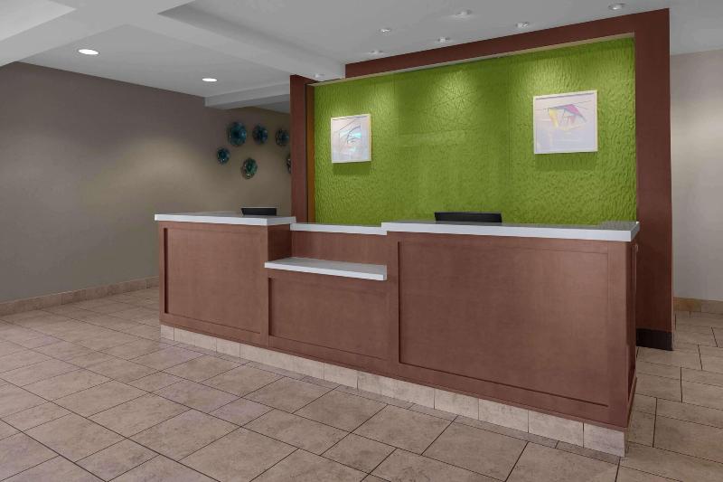 Hilton Garden Inn Salt Lake City Airport - photo 32