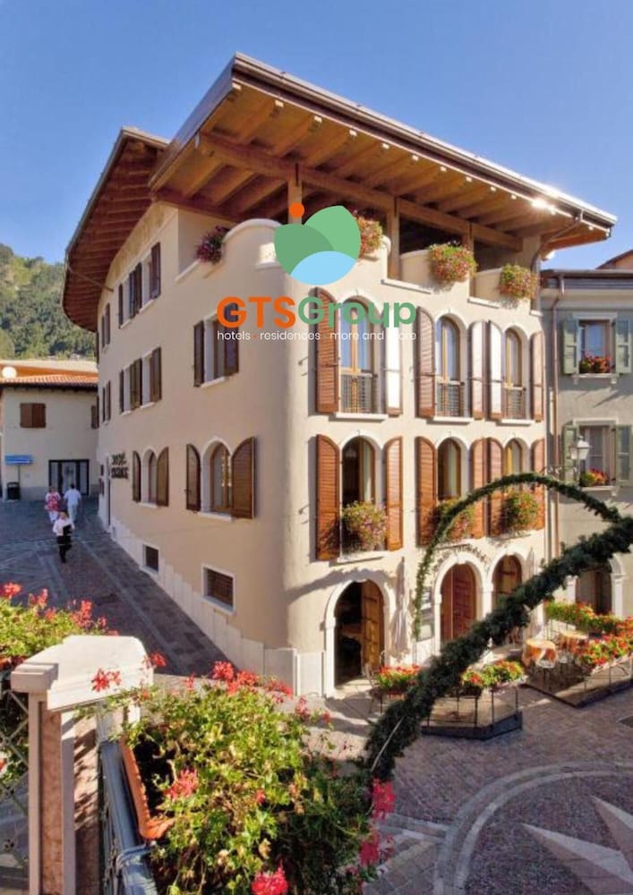 Garnì Hotel Tignale — hotel in Gardola