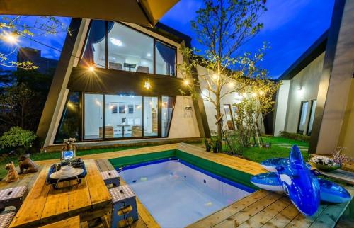 Jeju Ugichani Pension — 4-Star Luxury Hotel in Jeju City, South Korea