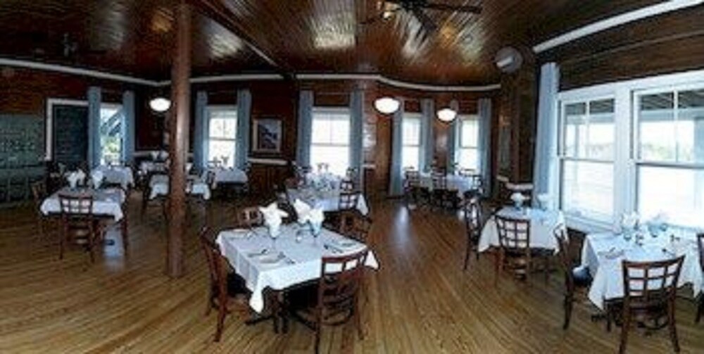 Grey Havens Inn - photo 28