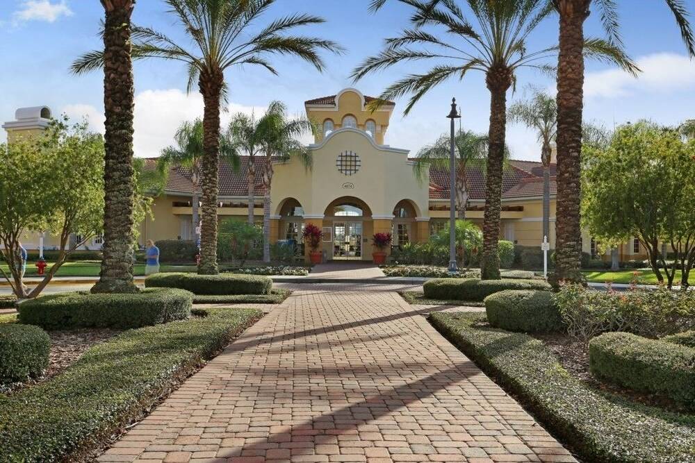 Luxury Modern Town Home Vista Cay Resort 4004 - photo 34