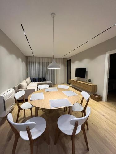 Bliss Apartment — 4-Star Luxury Hotel in Tirana, Albania