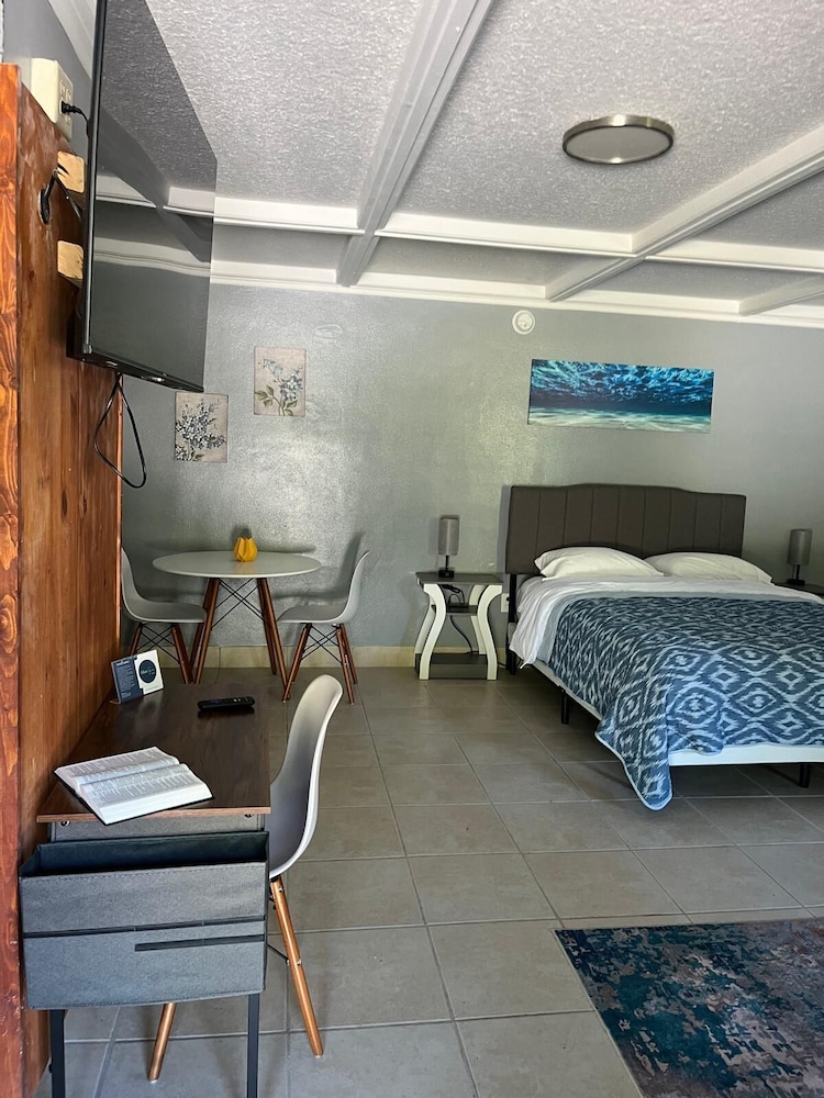 BlueGem Motel - photo 45