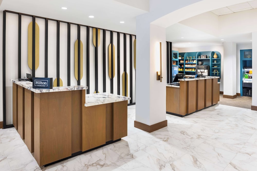 DoubleTree by Hilton Houston Medical Center Hotel & Suites - photo 6