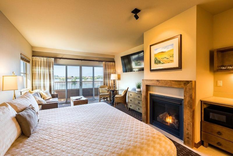 The Lodge at Columbia Point - photo 69
