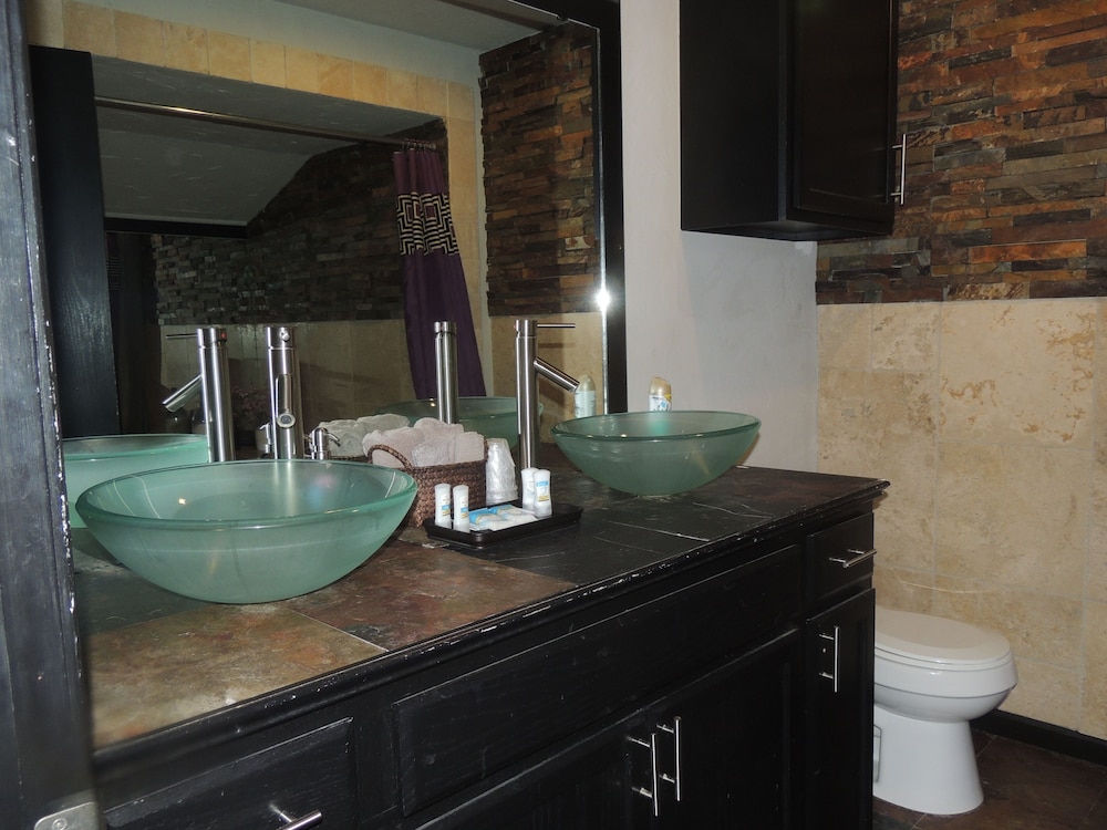 The Whispering Pines Inn Bed & Breakfast - photo 45