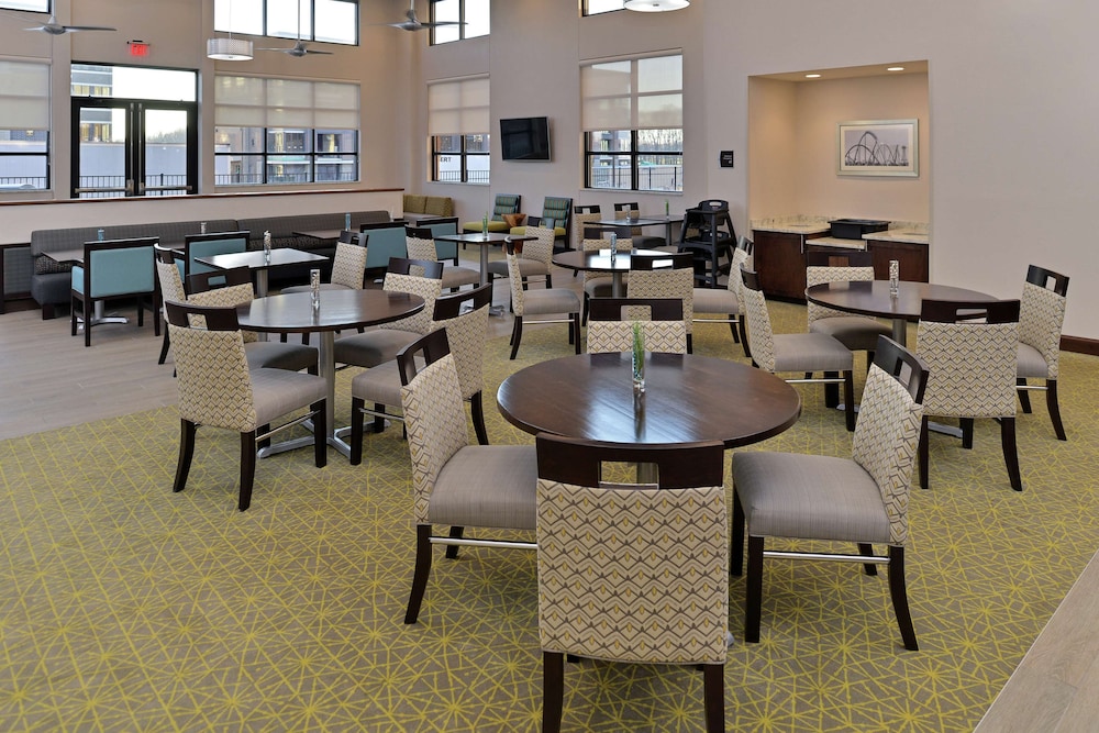 Homewood Suites By Hilton Cincinnati Mason - photo 44