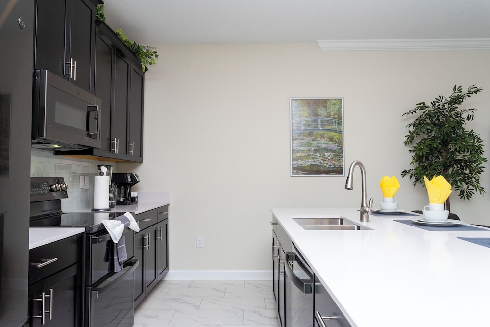 Gorgeous 4Bd Close to Disney w Pool @ Champions Gate Resort 1196 - photo 18