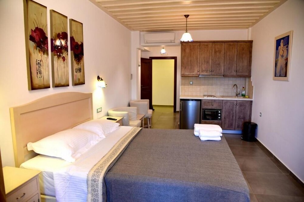 Messaria Hotel — Kythnos — photo 3