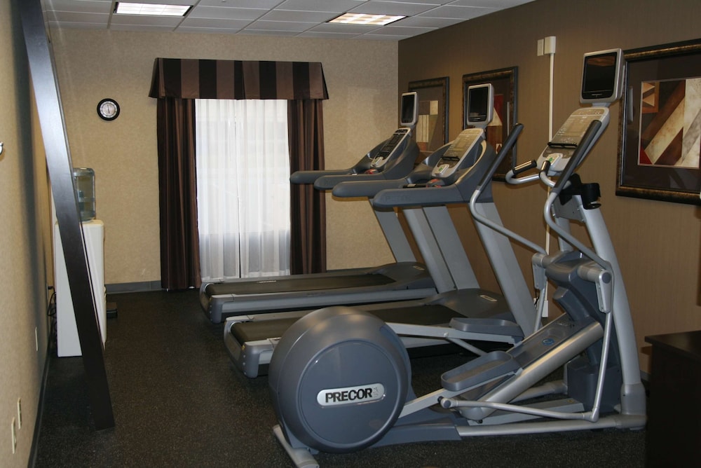 Hampton Inn & Suites Orlando John Young Pkwy S. Park - photo 12
