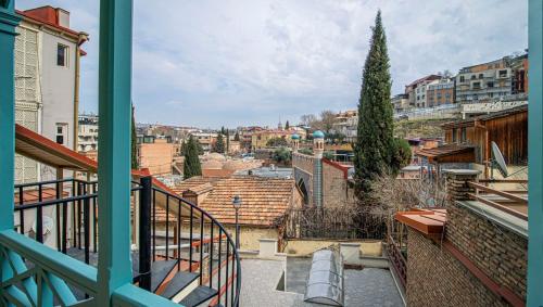 Superior Apartment In Abanotubani By Wehost