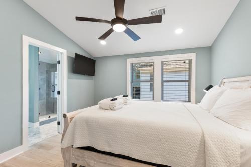 222 W Ashley Sea Breeze Minutes to the Ocean and Downtown Folly Beach - photo 12