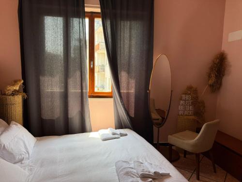Minisuite con Terrazzino — hotel in Marina Di Carrara