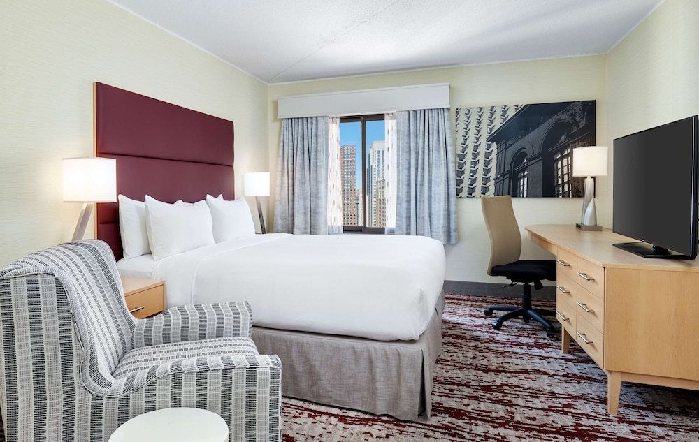 DoubleTree by Hilton Hotel Philadelphia Center City - photo 12