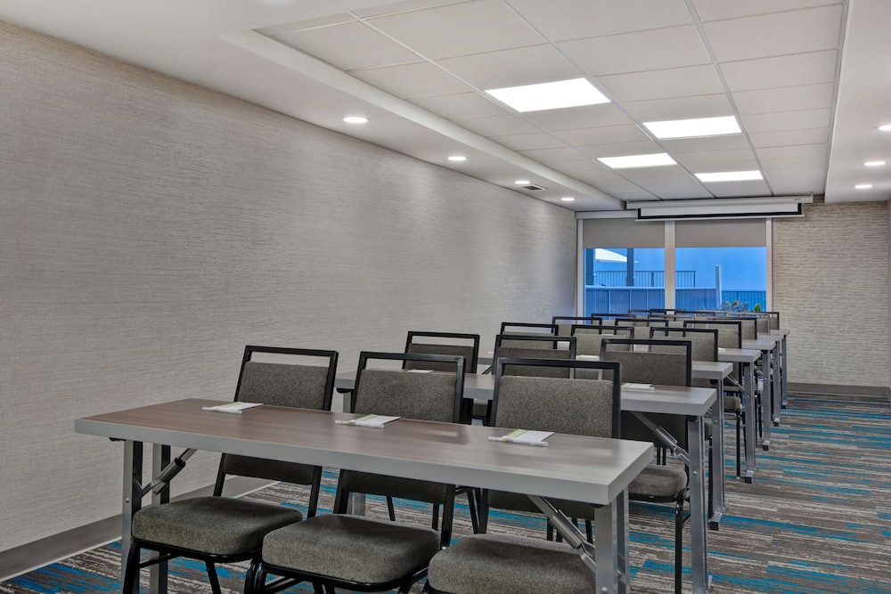 Home2 Suites by Hilton Ormond Beach Oceanfront - photo 46
