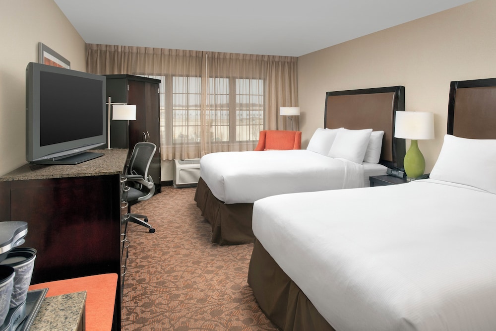 DoubleTree by Hilton Sterling Dulles Airport - photo 20