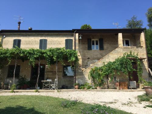 Agriturismo Montedago — 4-Star Luxury Hotel in Ancona, Italy