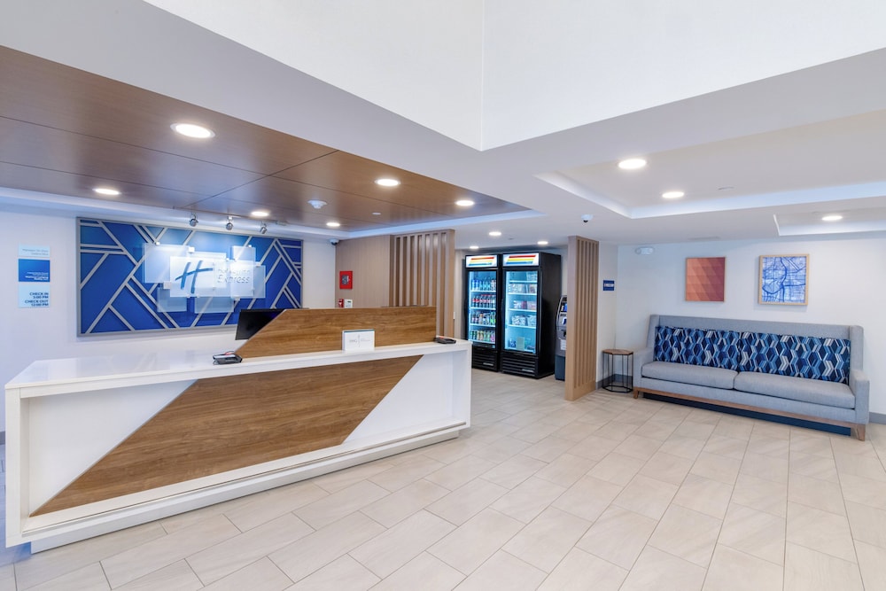 Holiday Inn Express Hotel of Neptune by IHG - photo 105