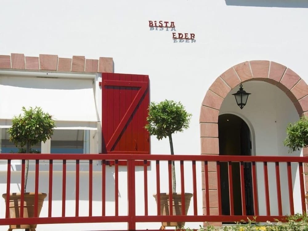 Maison Bista Eder — 4-Star Luxury Hotel in Bidart, France