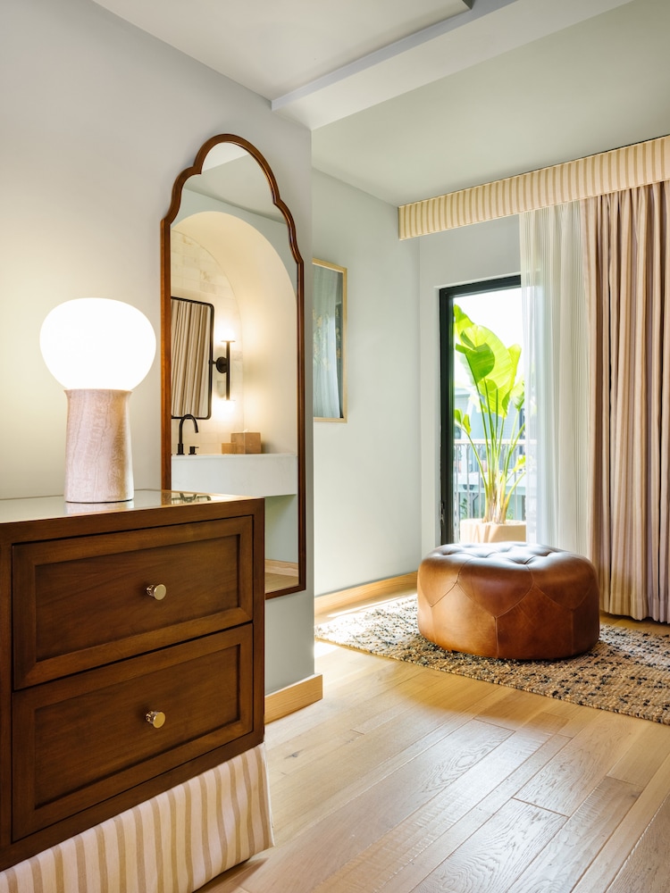 Palihotel Hollywood near Universal Studios - photo 14