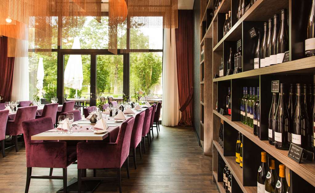 Steigenberger Parkhotel, Braunschweig/Brunswick, Germany - Vinothek