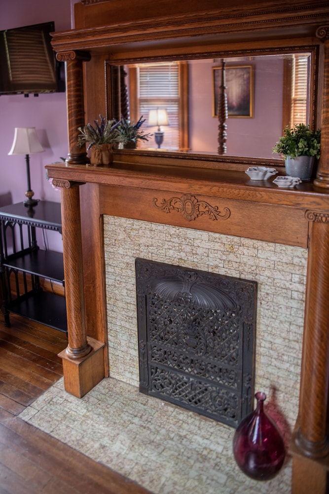 Elk River Hotel & Cafe - photo 28