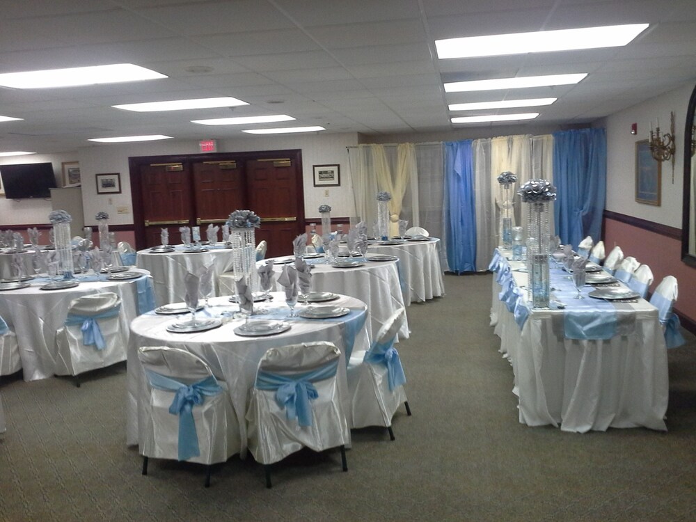 Plantation Inn and Suites - photo 12