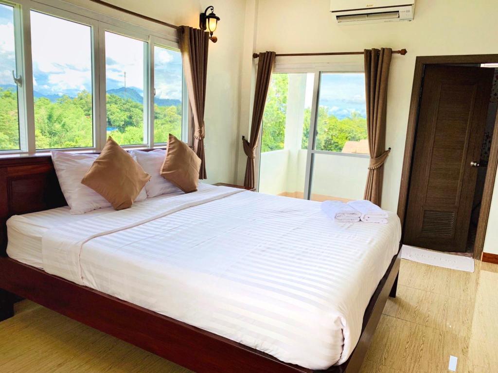 Janwareeresort - carbon neutral hotel in Kanchanaburi