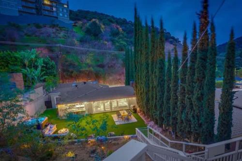 Hollywood Hills Retreat Private Gym & Steam Room in Los Angeles, United States