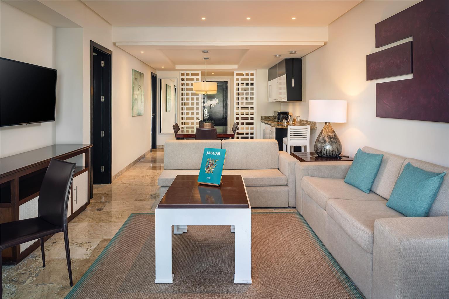 Guest room