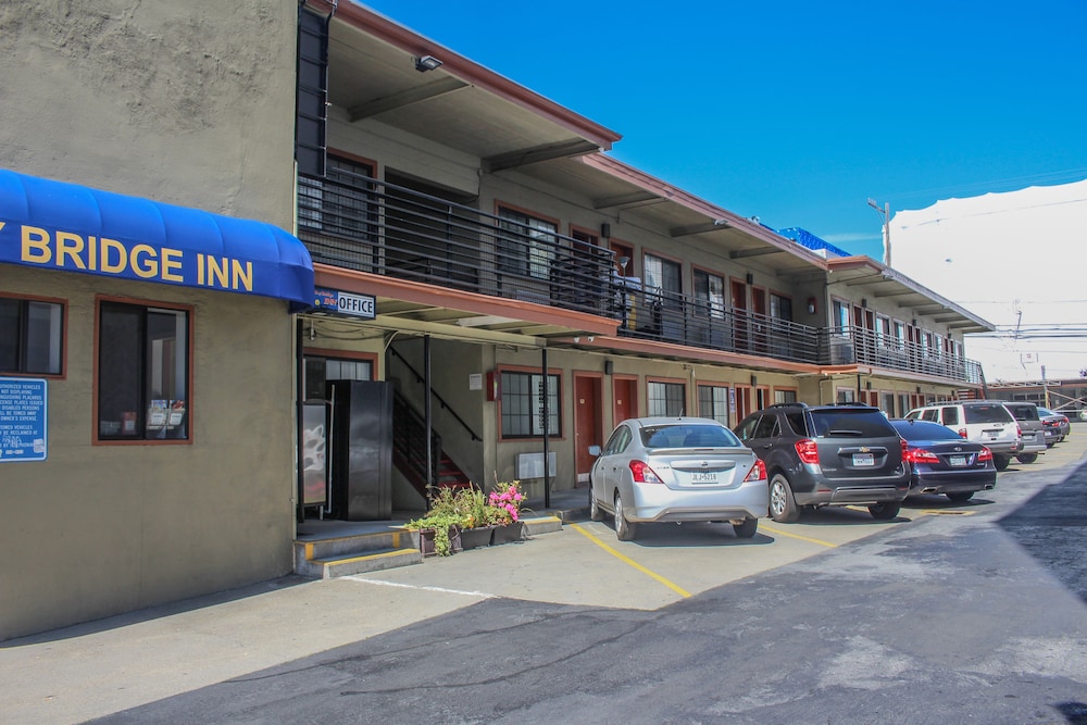 Bay Bridge Inn - last minute hotel in San Francisco