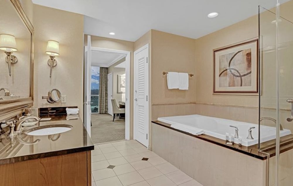 MGM Vegas Signature Suites Collection - photo 53
