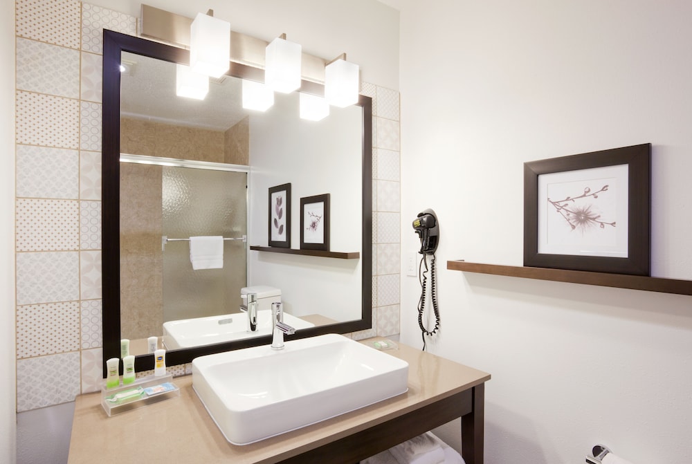 Country Inn & Suites by Radisson Mason City IA - photo 9