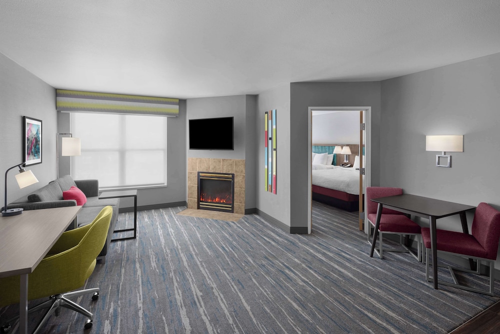 Hampton Inn & Suites Orem - photo 15